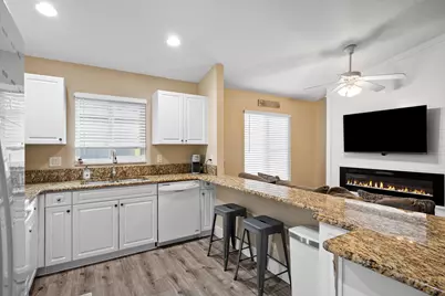 8897 SW Fishermans Wharf Drive, Stuart, FL 34997 - Photo 31