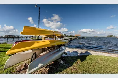 11450 S Indian River Drive, Sebastian, FL 32958 - Photo 19