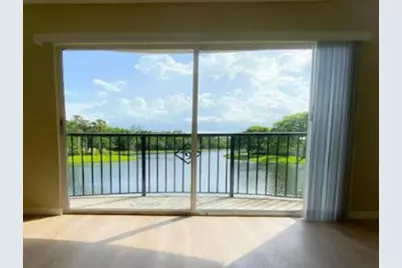 600 Crestwood Court N, Unit #615, Royal Palm Beach, FL 33411 - Photo 7