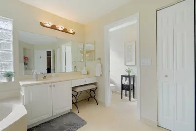 1004 Center Stone Lane, Riviera Beach, FL 33404 - Photo 27