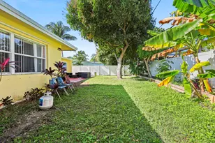 237 SW 5th Ave, Boynton Beach, FL 33435 - Photo 19