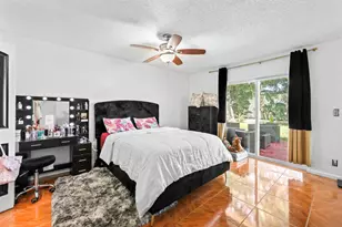 237 SW 5th Ave, Boynton Beach, FL 33435 - Photo 13