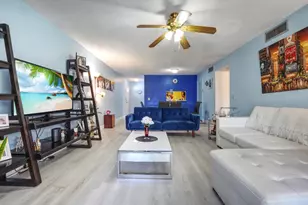 12012 Greenway Cir S, Royal Palm Beach, FL 33411 - Photo 7