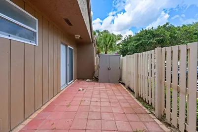 22259 Woodspring Drive, Boca Raton, FL 33428 - Photo 17