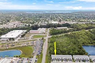 3903 SE Mentmore Ln, Stuart, FL 34997 - Photo 5