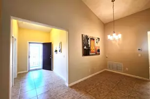 8051 Westfield Cir, Vero Beach, FL 32966 - Photo 9