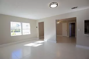 1285 SE Port St Lucie Blvd, Port Saint Lucie, FL 34952 - Photo 5