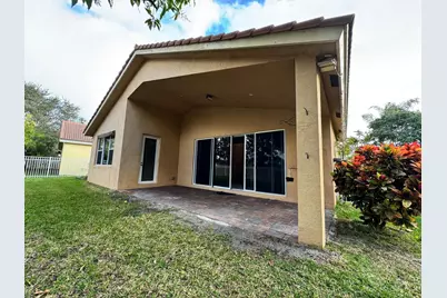 4910 SE Askew Avenue, Stuart, FL 34997 - Photo 5