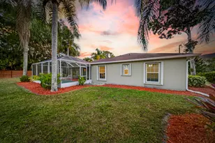 1585 Degamma St NW, Palm Bay, FL 32907 - Photo 21