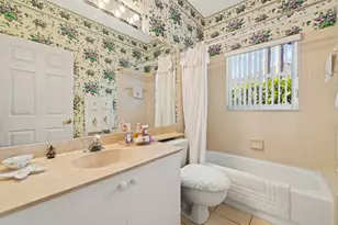 2054 Henley Pl, Wellington, FL 33414 - Photo 17