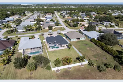 6024 NW Favian Avenue, Port Saint Lucie, FL 34986 - Photo 39
