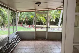 982 Overbrook Pl, West Palm Beach, FL 33413 - Photo 13