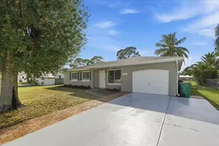 1969 SE Redwing Cir Circle, Port Saint Lucie, FL 34952 - Photo 1