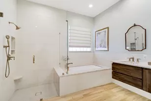 218 Isle Verde Way, Palm Beach Gardens, FL 33418 - Photo 25