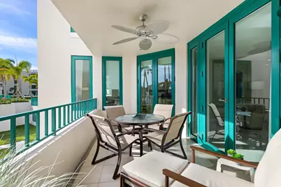 100 SE 5th Avenue, Unit #207, Boca Raton, FL 33432 - Photo 7
