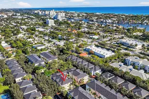 1037 W Heritage Club Cir, Delray Beach, FL 33483 - Photo 3