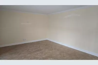 257 Lake Arbor Drive, Palm Springs, FL 33461 - Photo 7