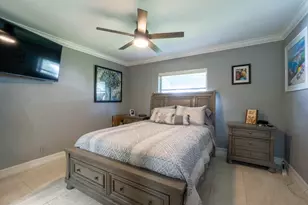 124 SW 14th St, Boynton Beach, FL 33426 - Photo 13