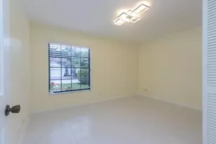 10739 Lady Palm Ln, Boca Raton, FL 33498 - Photo 11