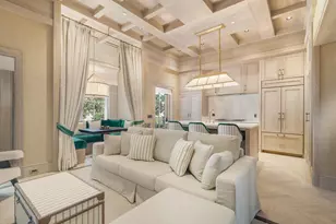 236 Phipps Plaza, Palm Beach, FL 33480 - Photo 5