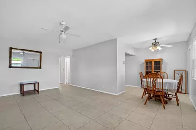 162 Easthampton G, West Palm Beach, FL 33417 - Photo 5