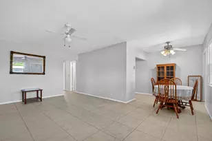 162 Easthampton G, West Palm Beach, FL 33417 - Photo 5