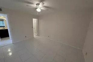 251 Piedmont F, Delray Beach, FL 33484 - Photo 11