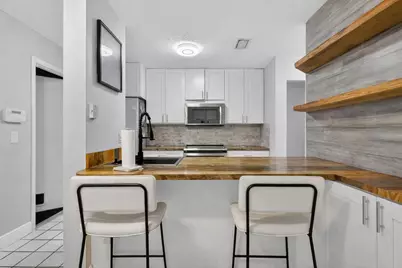 12228 Sag Harbor Court, Unit #2, Wellington, FL 33414 - Photo 9