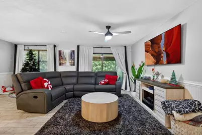 12228 Sag Harbor Court, Unit #2, Wellington, FL 33414 - Photo 15