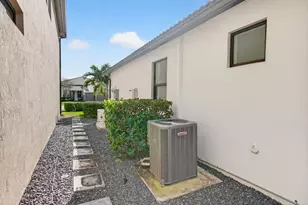 8305 Pedigree Cir, Lake Worth, FL 33467 - Photo 63