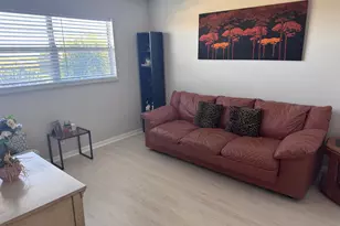 300 NE 26th Ave, Boynton Beach, FL 33435 - Photo 11