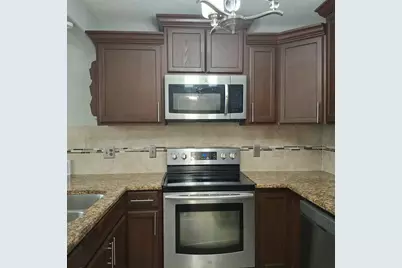 115 Lake Pine Circle, Unit #D-1, Greenacres, FL 33463 - Photo 9