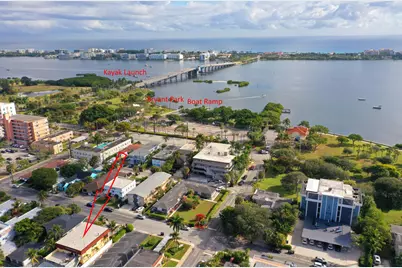 121 S Lakeside Drive, Unit #2, Lake Worth Beach, FL 33460 - Photo 3