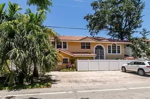1101 NE 6th St, Fort Lauderdale, FL 33304 - Photo 1