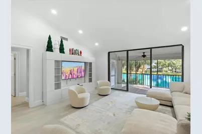 36 Eastgate Drive, Unit #H, Boynton Beach, FL 33436 - Photo 7