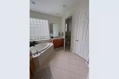 9026 Pumpkin Ridge, Port Saint Lucie, FL 34986 - Photo 21