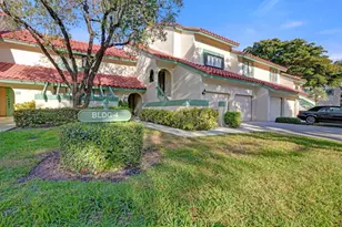 4 Lexington Ln E, Palm Beach Gardens, FL 33418 - Photo 37