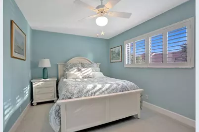 4 Lexington Lane E, Unit #G, Palm Beach Gardens, FL 33418 - Photo 15