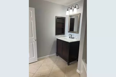 2080 Greenview Shores Boulevard, Unit #413, Wellington, FL 33414 - Photo 19