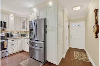 9215 Flynn Circle, Unit #8, Boca Raton, FL 33496 - Photo 5