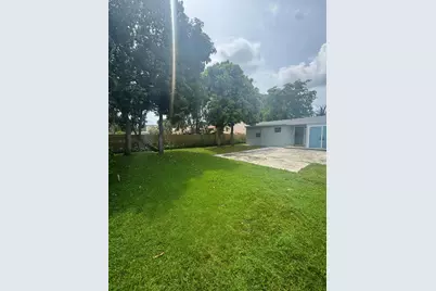 721 Nathan Hale Road, West Palm Beach, FL 33405 - Photo 15