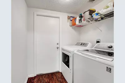 2008 Normandy Circle, West Palm Beach, FL 33409 - Photo 23