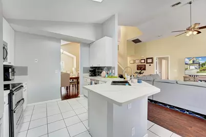 2008 Normandy Circle, West Palm Beach, FL 33409 - Photo 29