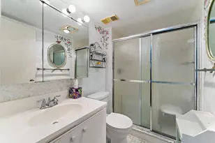 3186 Via Poinciana, Lake Worth, FL 33467 - Photo 11