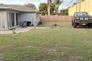 9774 Jonquil Cir S, Palm Beach Gardens, FL 33410 - Photo 5