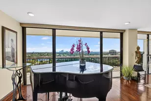 1900 Consulate Pl, West Palm Beach, FL 33401 - Photo 31