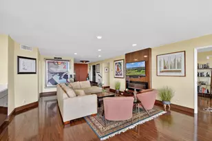 1900 Consulate Pl, West Palm Beach, FL 33401 - Photo 11