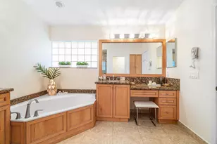 6698 Sherbrook Dr, Boynton Beach, FL 33437 - Photo 25