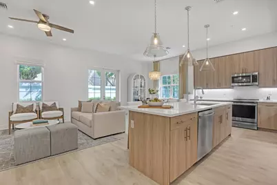 109 Royal Palm Circle, Tequesta, FL 33469 - Photo 1