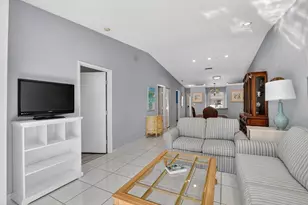 8622 Dreamside Ln, Boca Raton, FL 33496 - Photo 11